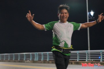 BƯỚC CHẠY CHÀO XUÂN THÀNH PHỐ QUẢNG NGÃI 2024 - Ảnh #1253016