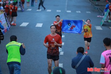 BƯỚC CHẠY CHÀO XUÂN THÀNH PHỐ QUẢNG NGÃI 2024 - Ảnh #1251394
