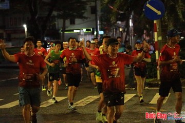 BƯỚC CHẠY CHÀO XUÂN THÀNH PHỐ QUẢNG NGÃI 2024 - Ảnh #1222746