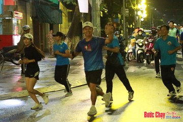 BƯỚC CHẠY CHÀO XUÂN THÀNH PHỐ QUẢNG NGÃI 2024 - Ảnh #1223745