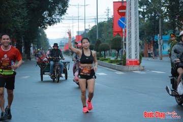 BƯỚC CHẠY CHÀO XUÂN THÀNH PHỐ QUẢNG NGÃI 2024 - Ảnh #1237051