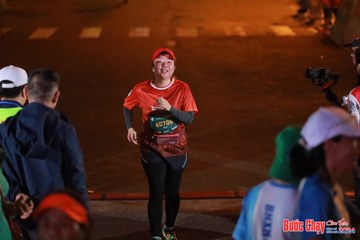 BƯỚC CHẠY CHÀO XUÂN THÀNH PHỐ QUẢNG NGÃI 2024 - Ảnh #1246013