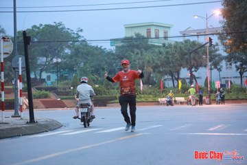 BƯỚC CHẠY CHÀO XUÂN THÀNH PHỐ QUẢNG NGÃI 2024 - Ảnh #1236840