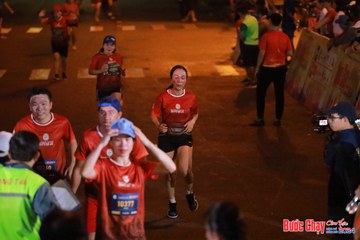 BƯỚC CHẠY CHÀO XUÂN THÀNH PHỐ QUẢNG NGÃI 2024 - Ảnh #1248498