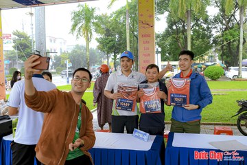 BƯỚC CHẠY CHÀO XUÂN THÀNH PHỐ QUẢNG NGÃI 2024 - Ảnh #1194886