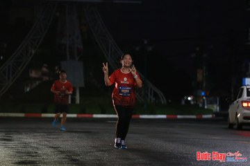 BƯỚC CHẠY CHÀO XUÂN THÀNH PHỐ QUẢNG NGÃI 2024 - Ảnh #1229824