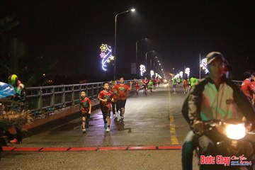 BƯỚC CHẠY CHÀO XUÂN THÀNH PHỐ QUẢNG NGÃI 2024 - Ảnh #1236108