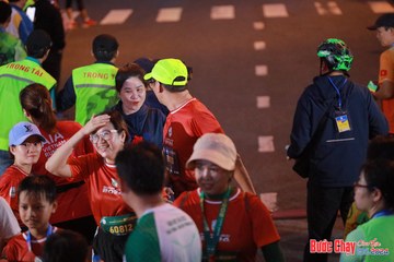 BƯỚC CHẠY CHÀO XUÂN THÀNH PHỐ QUẢNG NGÃI 2024 - Ảnh #1249761