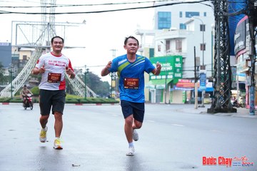 BƯỚC CHẠY CHÀO XUÂN THÀNH PHỐ QUẢNG NGÃI 2024 - Ảnh #1230766