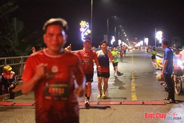 BƯỚC CHẠY CHÀO XUÂN THÀNH PHỐ QUẢNG NGÃI 2024 - Ảnh #1232667