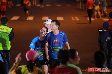 BƯỚC CHẠY CHÀO XUÂN THÀNH PHỐ QUẢNG NGÃI 2024 - Ảnh #1249215