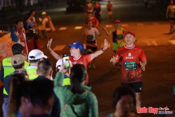BƯỚC CHẠY CHÀO XUÂN THÀNH PHỐ QUẢNG NGÃI 2024 - Ảnh #1244277