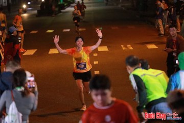 BƯỚC CHẠY CHÀO XUÂN THÀNH PHỐ QUẢNG NGÃI 2024 - Ảnh #1243345