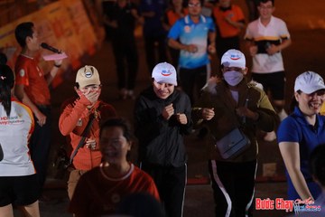 BƯỚC CHẠY CHÀO XUÂN THÀNH PHỐ QUẢNG NGÃI 2024 - Ảnh #1240174