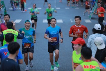 BƯỚC CHẠY CHÀO XUÂN THÀNH PHỐ QUẢNG NGÃI 2024 - Ảnh #1251747