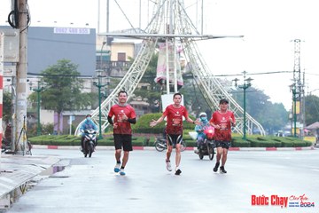 BƯỚC CHẠY CHÀO XUÂN THÀNH PHỐ QUẢNG NGÃI 2024 - Ảnh #1230940