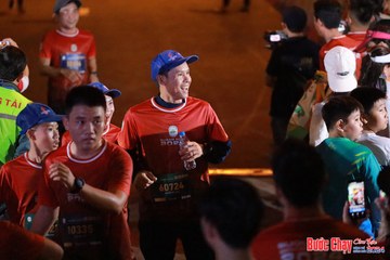 BƯỚC CHẠY CHÀO XUÂN THÀNH PHỐ QUẢNG NGÃI 2024 - Ảnh #1248090