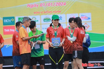 BƯỚC CHẠY CHÀO XUÂN THÀNH PHỐ QUẢNG NGÃI 2024 - Ảnh #1233129