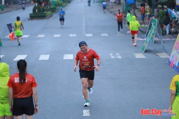 BƯỚC CHẠY CHÀO XUÂN THÀNH PHỐ QUẢNG NGÃI 2024 - Ảnh #1252128