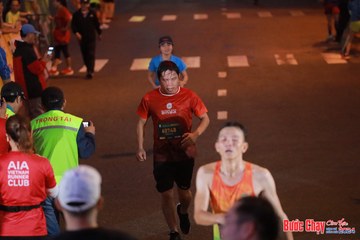 BƯỚC CHẠY CHÀO XUÂN THÀNH PHỐ QUẢNG NGÃI 2024 - Ảnh #1249347