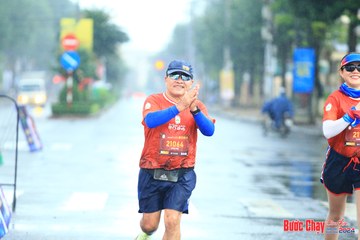 BƯỚC CHẠY CHÀO XUÂN THÀNH PHỐ QUẢNG NGÃI 2024 - Ảnh #1238448