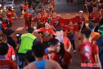 BƯỚC CHẠY CHÀO XUÂN THÀNH PHỐ QUẢNG NGÃI 2024 - Ảnh #1249611