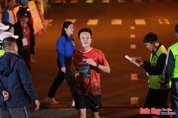 BƯỚC CHẠY CHÀO XUÂN THÀNH PHỐ QUẢNG NGÃI 2024 - Ảnh #1241812