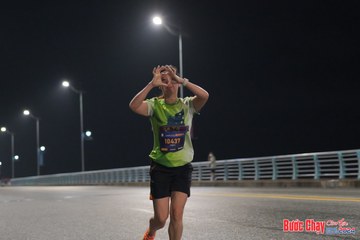 BƯỚC CHẠY CHÀO XUÂN THÀNH PHỐ QUẢNG NGÃI 2024 - Ảnh #1253608