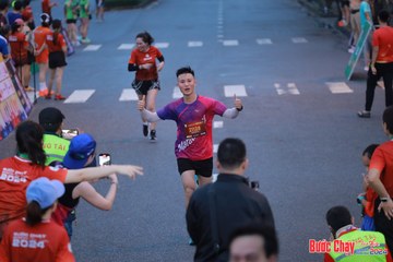 BƯỚC CHẠY CHÀO XUÂN THÀNH PHỐ QUẢNG NGÃI 2024 - Ảnh #1250856