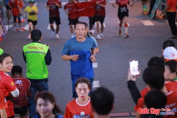 BƯỚC CHẠY CHÀO XUÂN THÀNH PHỐ QUẢNG NGÃI 2024 - Ảnh #1250345