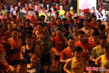 BƯỚC CHẠY CHÀO XUÂN THÀNH PHỐ QUẢNG NGÃI 2024 - Ảnh #1213056