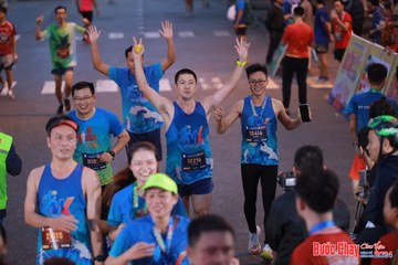 BƯỚC CHẠY CHÀO XUÂN THÀNH PHỐ QUẢNG NGÃI 2024 - Ảnh #1250245