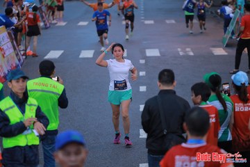 BƯỚC CHẠY CHÀO XUÂN THÀNH PHỐ QUẢNG NGÃI 2024 - Ảnh #1250712