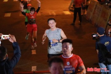 BƯỚC CHẠY CHÀO XUÂN THÀNH PHỐ QUẢNG NGÃI 2024 - Ảnh #1246979