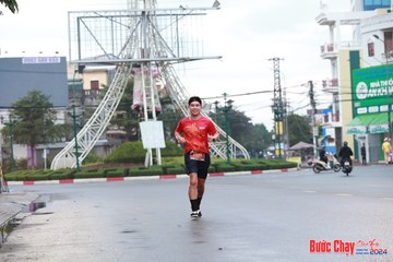 BƯỚC CHẠY CHÀO XUÂN THÀNH PHỐ QUẢNG NGÃI 2024 - Ảnh #1230635