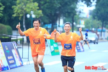 BƯỚC CHẠY CHÀO XUÂN THÀNH PHỐ QUẢNG NGÃI 2024 - Ảnh #1233315
