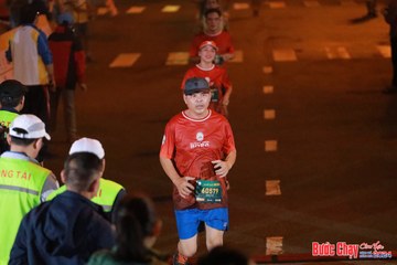 BƯỚC CHẠY CHÀO XUÂN THÀNH PHỐ QUẢNG NGÃI 2024 - Ảnh #1245380