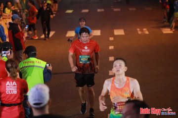 BƯỚC CHẠY CHÀO XUÂN THÀNH PHỐ QUẢNG NGÃI 2024 - Ảnh #1249345