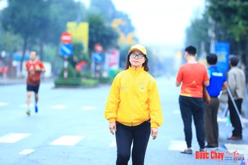 BƯỚC CHẠY CHÀO XUÂN THÀNH PHỐ QUẢNG NGÃI 2024 - Ảnh #1232754