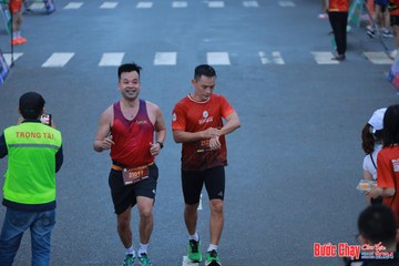 BƯỚC CHẠY CHÀO XUÂN THÀNH PHỐ QUẢNG NGÃI 2024 - Ảnh #1251518