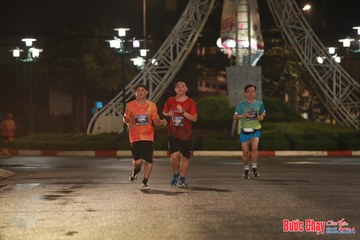 BƯỚC CHẠY CHÀO XUÂN THÀNH PHỐ QUẢNG NGÃI 2024 - Ảnh #1229180
