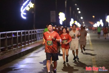 BƯỚC CHẠY CHÀO XUÂN THÀNH PHỐ QUẢNG NGÃI 2024 - Ảnh #1236155