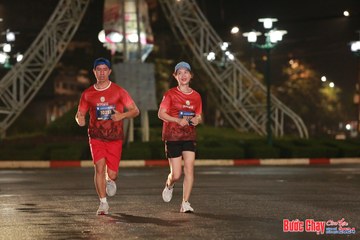 BƯỚC CHẠY CHÀO XUÂN THÀNH PHỐ QUẢNG NGÃI 2024 - Ảnh #1229236