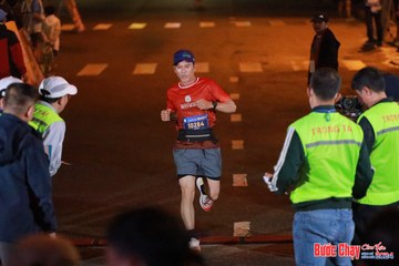 BƯỚC CHẠY CHÀO XUÂN THÀNH PHỐ QUẢNG NGÃI 2024 - Ảnh #1242519