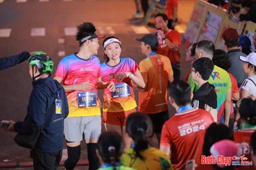 BƯỚC CHẠY CHÀO XUÂN THÀNH PHỐ QUẢNG NGÃI 2024 - Ảnh #1249781