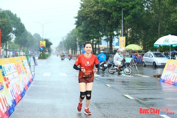 BƯỚC CHẠY CHÀO XUÂN THÀNH PHỐ QUẢNG NGÃI 2024 - Ảnh #1238510