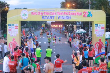 BƯỚC CHẠY CHÀO XUÂN THÀNH PHỐ QUẢNG NGÃI 2024 - Ảnh #1220574