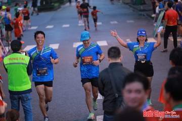 BƯỚC CHẠY CHÀO XUÂN THÀNH PHỐ QUẢNG NGÃI 2024 - Ảnh #1250421