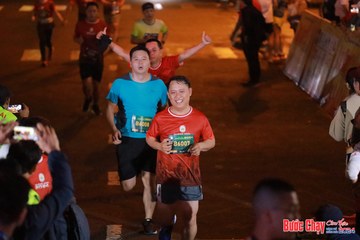 BƯỚC CHẠY CHÀO XUÂN THÀNH PHỐ QUẢNG NGÃI 2024 - Ảnh #1246711