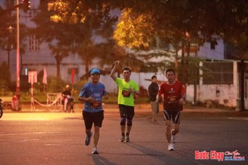 BƯỚC CHẠY CHÀO XUÂN THÀNH PHỐ QUẢNG NGÃI 2024 - Ảnh #1236740